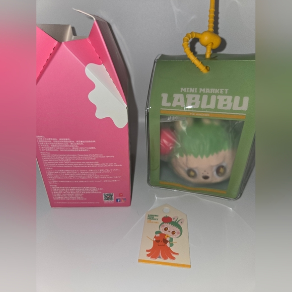 Pop Mart The Monsters – Labubu Mini Market Squishy + ID Card – Unboxed, Never - Picture 4 of 6